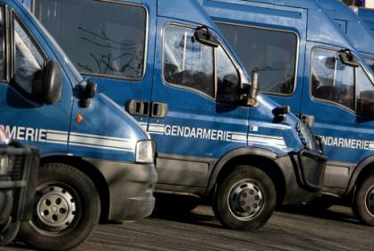 Une jeune gendarme tuée près d'Agen par un conducteur refusant d'obtempérer.jpg Une jeune gendarme tuée près d'Agen par un conducteur refusant d'obtempérer.jpg