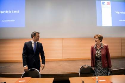 accouche au forceps d'un projet d'accord sur les salaires.jpg