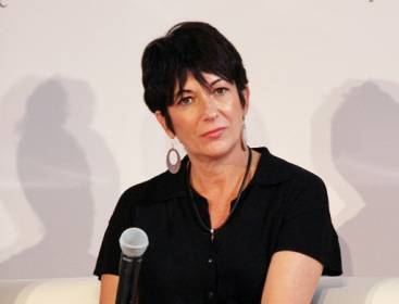 Ghislaine Maxwell plaide non coupable et reste en prison.jpg Ghislaine Maxwell plaide non coupable et reste en prison.jpg