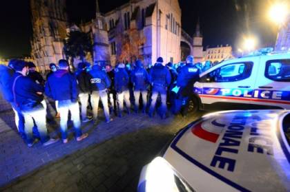 la puissance des syndicats face à l'exécutif.jpg