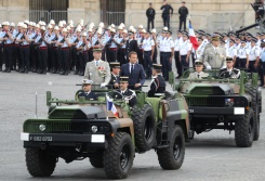 Défilé du 14 Juillet: les spectateurs devront être munis du pass sanitaire