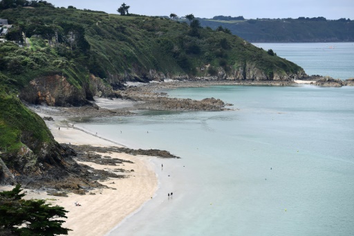 Sur le littoral, entre rochers et falaises, des risques souvent sous-estimés