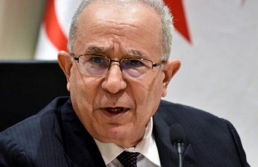 L'Algérie rompt ses relations diplomatiques avec le Maroc