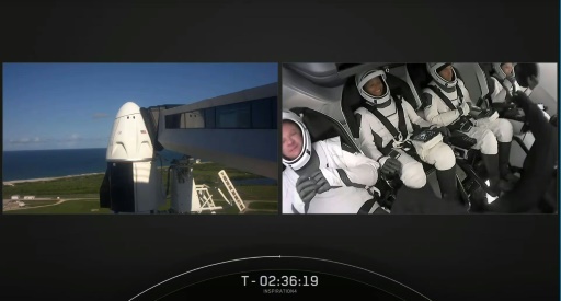 Les touristes spatiaux américains ont passé leur première journée en orbite