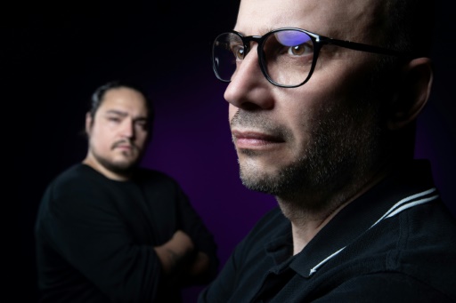 "Cette cicatrice qui nous unit" : l'amitié "évidente" de deux otages du Bataclan