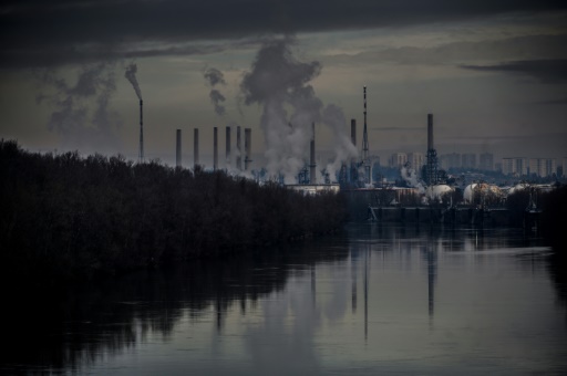 Total a sciemment minimisé son rôle dans la menace du changement climatique, selon des scientifiques