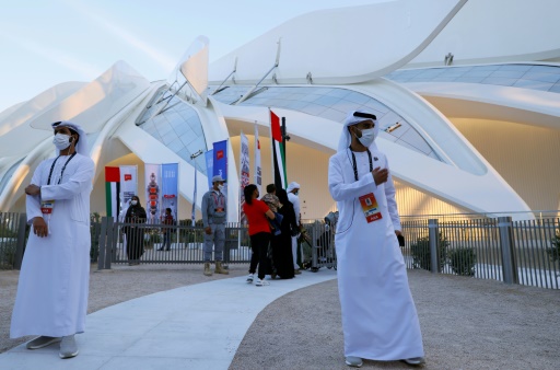 Macron aux Emirats, gros contrats en vue