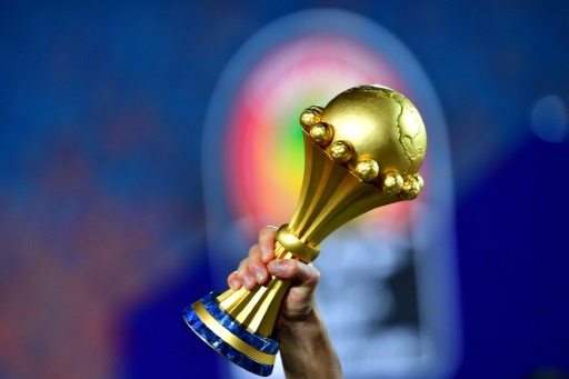 Le patron du foot africain confirme le maintien de la CAN malgré le Covid