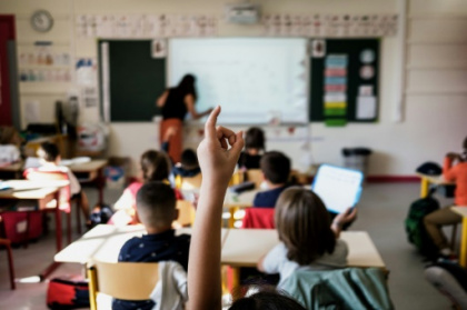 des cas à l'école mais hausse des tests, selon Blanquer.jpg