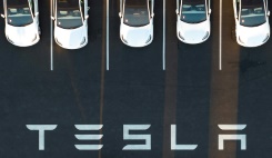 Accident mortel impliquant une Tesla : plainte du chauffeur contre Tesla France