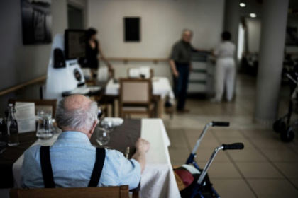 la Cour des comptes préconise au moins 1,3 milliard en plus pour améliorer les soins.jpg la Cour des comptes préconise au moins 1,3 milliard en plus pour améliorer les soins.jpg