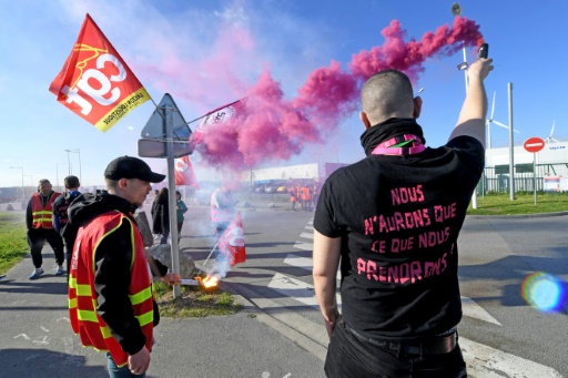 Amazon France propose 3,5% de hausse des salaires, insuffisant disent les syndicats