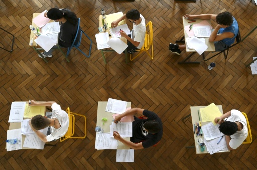 Coup d'envoi du bac 2022 avec les épreuves de spécialité