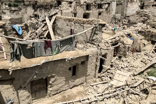 Afghanistan : au moins un millier de morts dans un puissant séisme