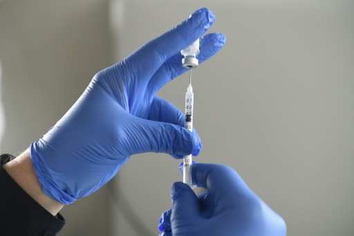 Covid-19 : feu vert de la Haute autorité de santé à trois vaccins adaptés à Omicron