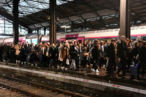 Retraites : vers un jeudi de grèves et de "galère"