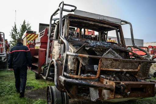 Après les feux, la longue remise sur pied des camions de pompiers