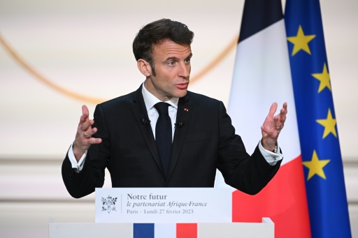 Macron prône "l'humilité" en Afrique et refuse la "compétition" stratégique