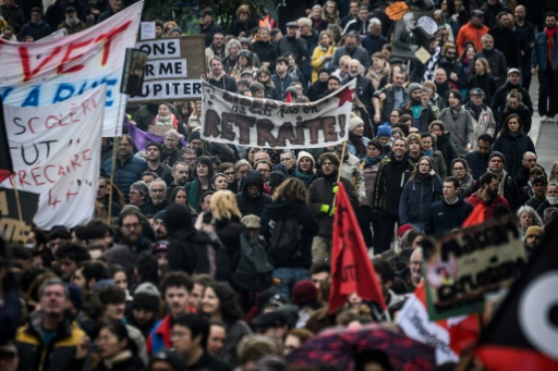 Retraites : dernière mobilisation avant le verdict constitutionnel