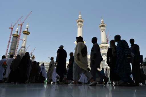 Des centaines de milliers de pèlerins au premier jour du hajj à La Mecque
