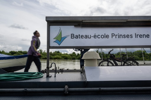 Piloter à 17 ans : le bac pro transport fluvial a le vent en poupe