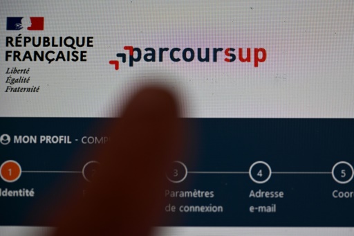 Parcoursup : plus que quelques heures avant les premières réponses