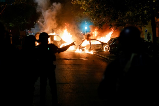 Mort de Nahel : marche blanche jeudi après deux nuits de violences