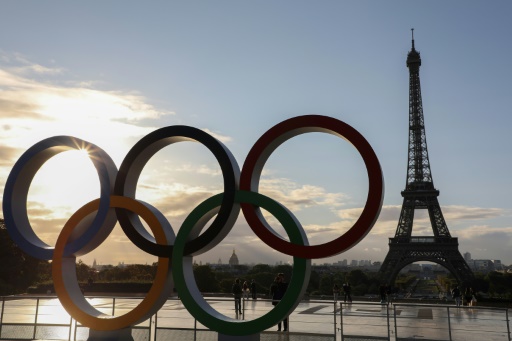 Les anneaux olympiques seront installés sur la tour Eiffel pour les JO