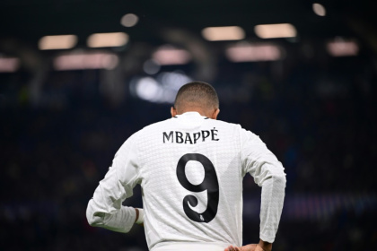 Le joueur du Real Madrid Kylian Mbappé, lors du match de Ligue des champions contre l'Atalanta à Bergame, le 10 décembre 2024. Le joueur du Real Madrid Kylian Mbappé, lors du match de Ligue des champions contre l'Atalanta à Bergame, le 10 décembre 2024.