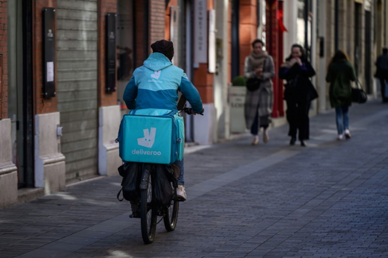 Les livreurs pédalent de plus en plus et gagnent de moins en moins
