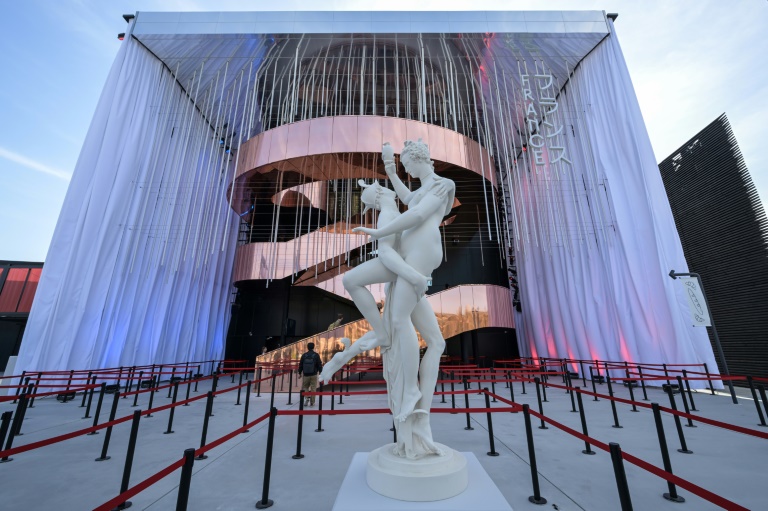 Exposition universelle 2025 : la France place son pavillon sous le signe de l'amour
