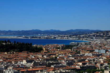 La "baie des anges" à Nice, le 19 avril 2024 La "baie des anges" à Nice, le 19 avril 2024