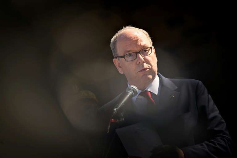 Coup dur pour Albert II à Monaco : son Premier ministre jette l'éponge avant même de commencer