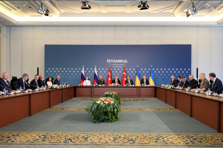 Moscou ne s'attend à aucune "avancée" rapide dans le règlement du conflit en Ukraine