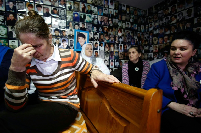 Trente ans après, des milliers de personnes marchent vers Srebrenica