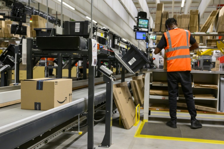 Commerce en ligne : toujours plus d'achats, la mode et l'habillement en tête