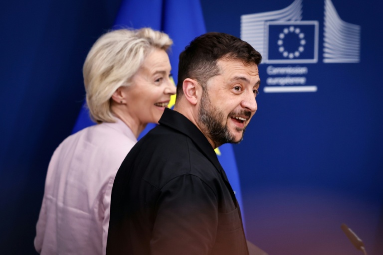Ukraine : Zelensky et les dirigeants européens attendus ensemble à la Maison Blanche