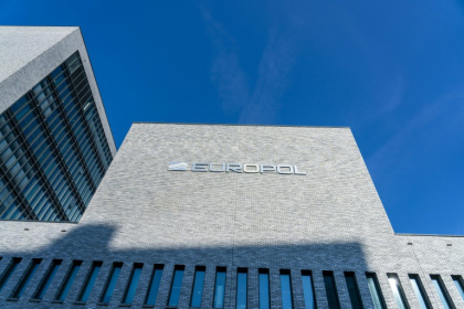 Les agences Europol et Eurojust ont annoncé mercredi le démantèlement du groupe de hackers prorusses NoName057(16), responsable de multiples attaques visant l'Ukraine et ses alliés - Jerry Lampen (AFP) Les agences Europol et Eurojust ont annoncé mercredi le démantèlement du groupe de hackers prorusses NoName057(16), responsable de multiples attaques visant l'Ukraine et ses alliés - Jerry Lampen (AFP)