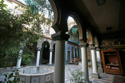 La cour intérieure du palais Al-Naasan dans la vieille ville de Damas, le 18 novembre 2020 - ATTA KENARE (AFP) La cour intérieure du palais Al-Naasan dans la vieille ville de Damas, le 18 novembre 2020 - ATTA KENARE (AFP)