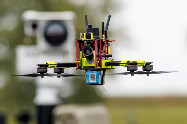 Sur un aérodrome isolé, l'Allemagne prépare ses défenses antidrone Sur un aérodrome isolé, l'Allemagne prépare ses défenses antidrone