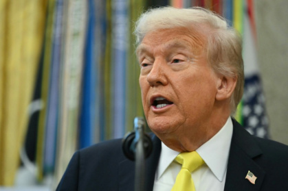 Le président américain Donald Trump dans le Bureau ovale de la Maison Blanche, le 15 octobre 2025 à Washington - ANDREW CABALLERO-REYNOLDS (AFP) Le président américain Donald Trump dans le Bureau ovale de la Maison Blanche, le 15 octobre 2025 à Washington - ANDREW CABALLERO-REYNOLDS (AFP)