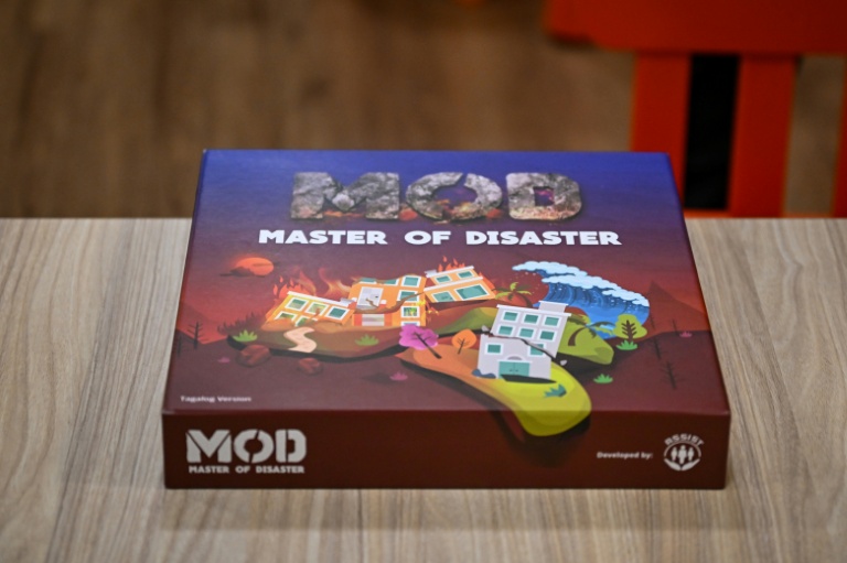 Aux Philippines, un jeu de société pour se préparer aux catastrophes naturelles