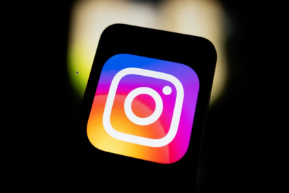 Le logo d'Instagram est montré sur un écran à Austin, Etats-Unis, le 18 septembre 2024 - Brandon Bell (AFP)
