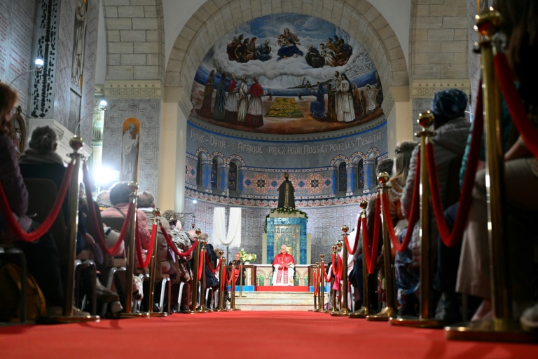 La visite historique du pape en Algérie perturbée par une charge de Trump