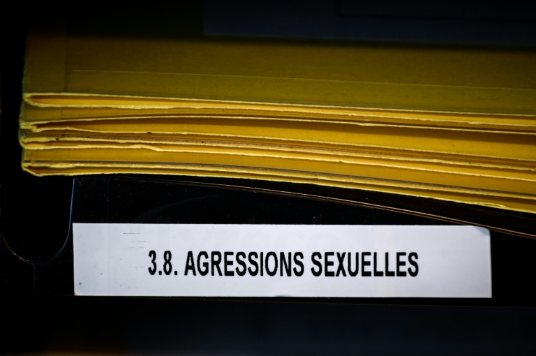 Les députés pour garantir l'information des victimes sur la libération de leur agresseur