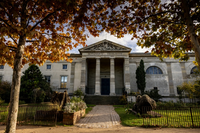 La rénovation du Muséum d'histoire naturelle et de la Cité des sciences nécessite "un grand plan"