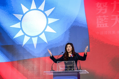 La cheffe de l'opposition taïwanaise, Cheng Li-wun, prononce son discours lors du 12e congrès national du parti Kuomintang (KMT) à Taipei, le 1er novembre 2025 - I-Hwa Cheng (AFP)
