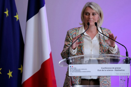 La ministre de la Santé, Stéphanie Rist, lors d'une conférence de presse faisant le point sur la situation concernant l'hantavirus, le 12 mai 2026 à Paris - Thomas SAMSON (AFP)