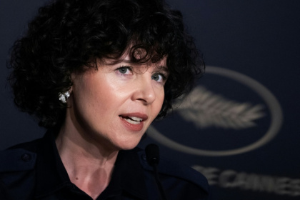 La réalisatrice australienne Marie Kreutzer au festival de Cannes le 16 mai 2026 - Anna KURTH (AFP)
