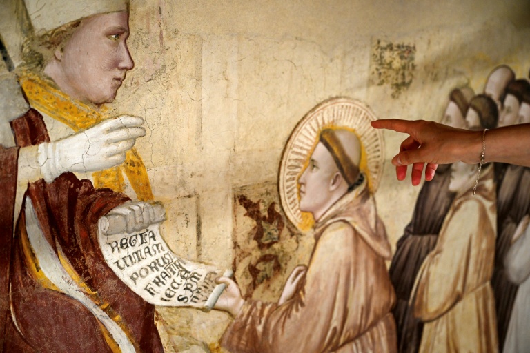 Italie : à Florence, la restauration des fresques de Giotto dévoilée